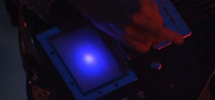 'Факовая' техника игры от Меттью Беллами из Muse